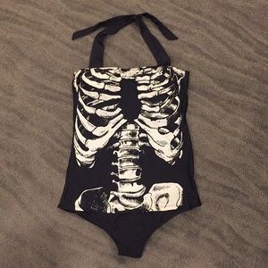 Very cool skeleton one piece